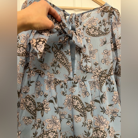 American Eagle Outfitters Blue Floral Blouse - Picture 4 of 7